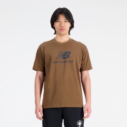 CAMISETA NEW BALANCE ESSENTIALS STACKED LOGO MT31541