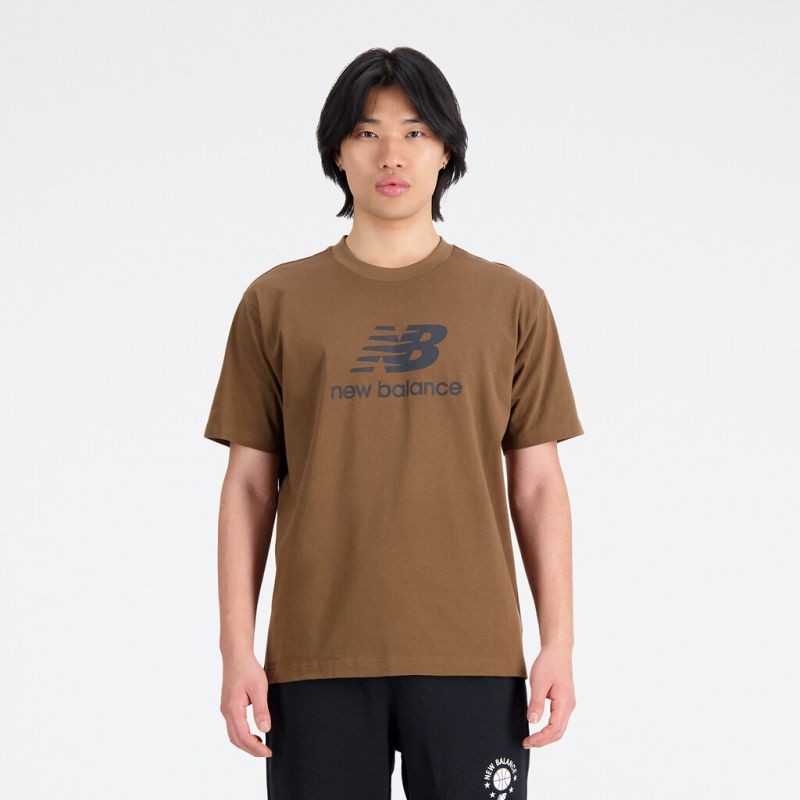 CAMISETA NEW BALANCE ESSENTIALS STACKED LOGO MT31541 DHE